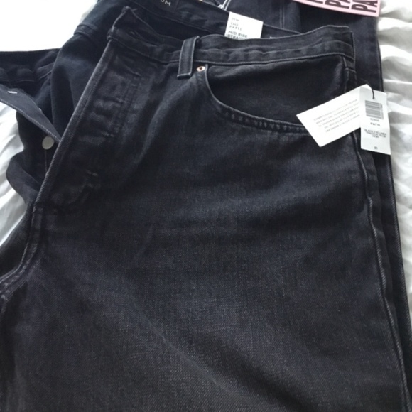 NWT Denim Forum The Patti Mid Rise Straight Jean - Size 31 - Picture 3 of 5